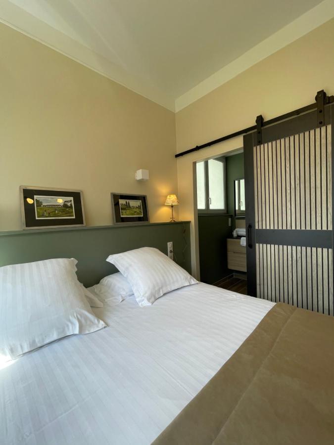 Hotel Du Golf Saint Lazare リモージュ エクステリア 写真